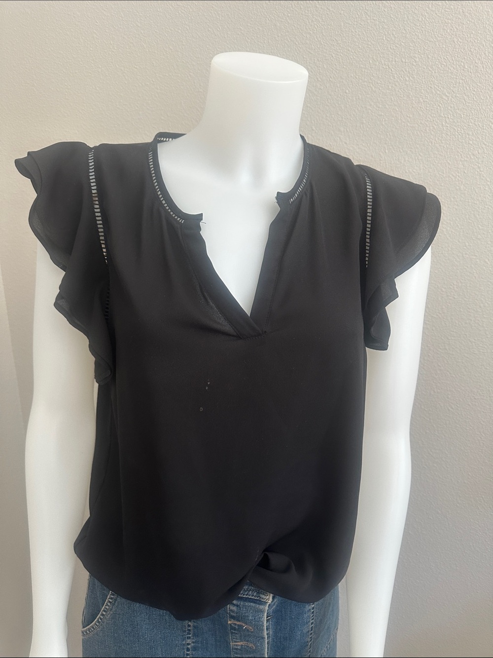 Zac & Rachel Black Flutter Sleeve V-Neck Blouse